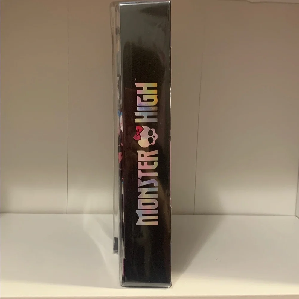 Monster High G3 Frankie Stein Doll, Generation 3 Monster High 2022 - Picture 2 of 4